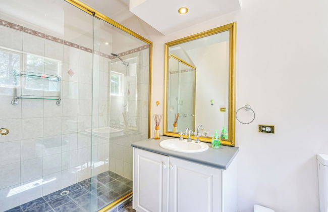 StayAU Expansive 7BR Villa Warrandyte - Foto 42