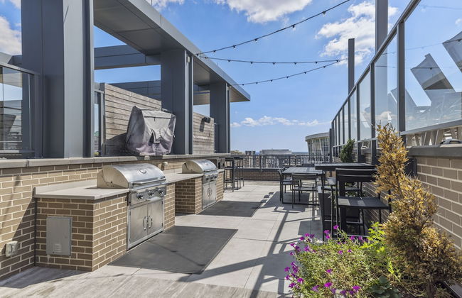 Placemakr Marymount Ballston - Photo 74