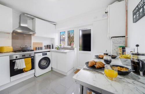 3BR 6 Beds Garden Parking x3 Kings Cross 25 mins & Harry Potter Studios - Foto 10