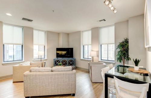 1BR Luxury Apartment With Rooftop Deck & Pool - Foto 13