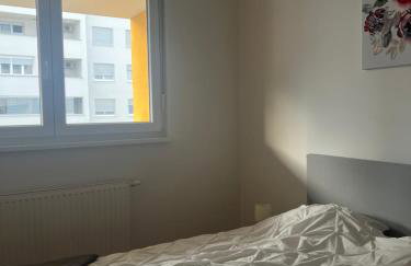 Lux Hill Skyline - Free Private PARKING - Foto 8