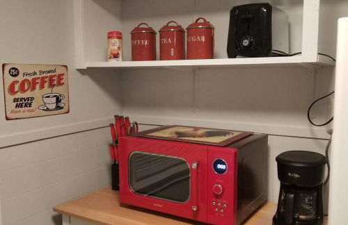 BLUE FLAMINGO'S ADORABLE GUEST HOUSE -TU-Cherry St-Expo-Downtown-11t - Foto 23