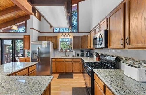 Bristol's Edge - Photo 7