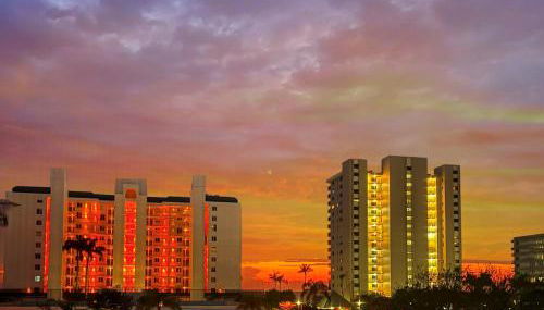 End Unit Steps from Beach Access w/ No Crazy Beach Prices - Foto 5