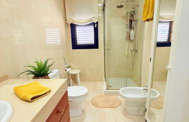 Cozy Corner Close to Beach, Golf and Shopping - Foto 47