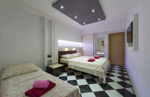 Superb Beachfront Luxury Seaview with Private Beach - Photo 48