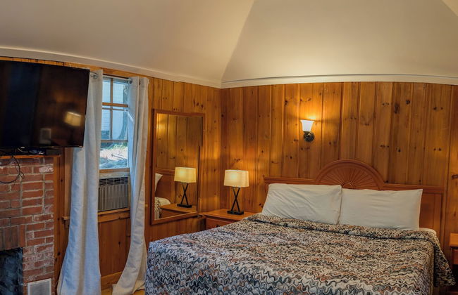 Hinckleys Dreamwood Cottages - Photo 15