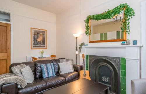 Superb 1 Bed Flat in Traditional Victorian Building - Pass the Keys - Foto 2