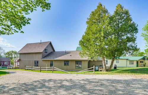 2 Living Areas! Cedar Home 11 Mi to Mt Holiday Ski - Foto 31