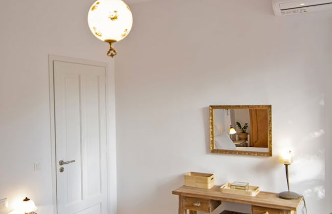 Quartano Paros Residence - Photo 14