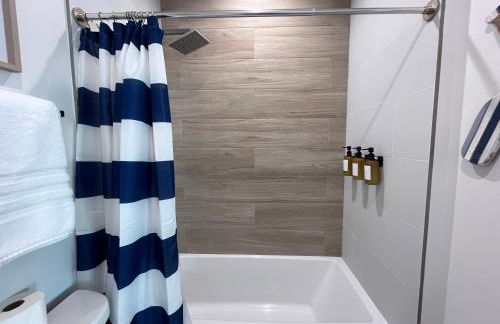 Beachy cottage near Sports Complex OWA beaches shopping restaurants mini golf Central to all the fun Foley has to offer - Foto 29