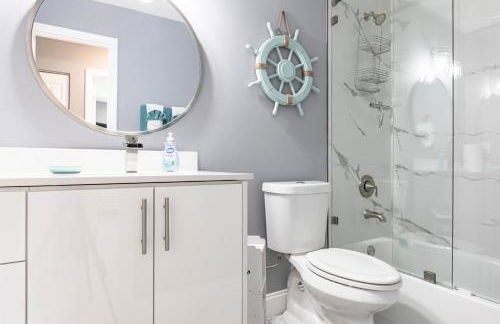 3BR With HUGE 2k sq ft Lanai & Seasonally Heated Pool - Foto 45