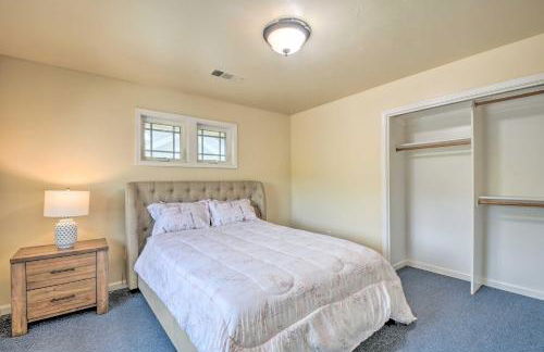 Charming Medford Getaway about 4 Miles to Downtown! - Foto 24
