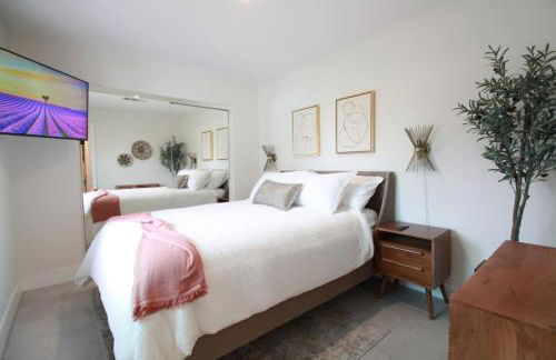 Summer fun in Indian Wells. Private Pool, 4BD, 3BA. - Foto 24