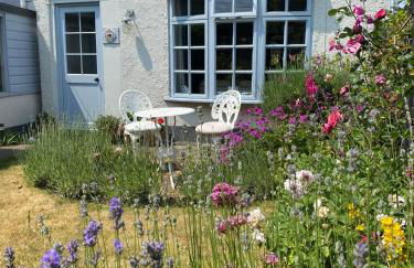 Orchard Cottage - Photo 34