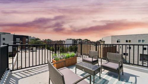 Roof deck w city views - brand new 3bd 3ba - Foto 5