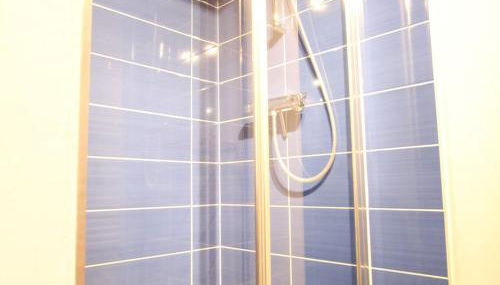 Charmante Maison de Ferme avec Cour Fermée, Proche Loisirs et Nature - FR-1-582-191 - Foto 2