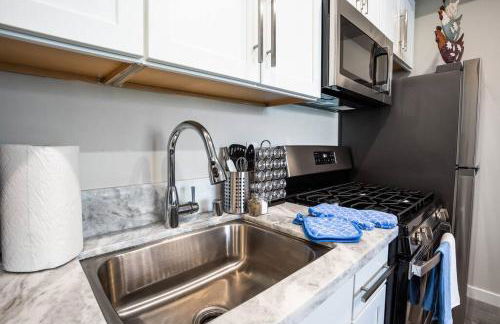 1-Bedroom with Cali King Size Bed in San Diego - Foto 17