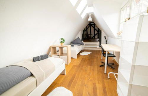 FullHouse - Halle - R17 - 111sqm Loft - 8 Beds for 10 guests - Foto 20