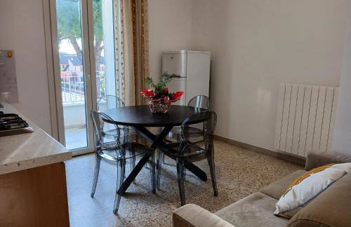 Accogliente bilocale con terrazzo a Pinarella di Cervia - CV006 - Foto 2