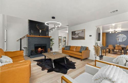 Lone Star Luxe - Heated Pool - Game room - Mini-Golf & Bar - Foto 24