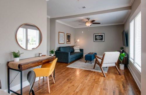 New Nashville Condo with 2 King beds walk to bars - Foto 6