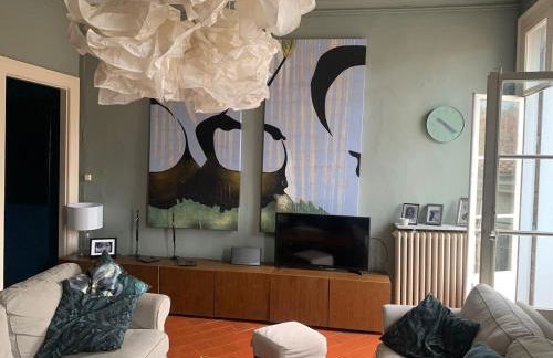 Spacieux et lumineux duplex arty au centre de Sète - Photo 3