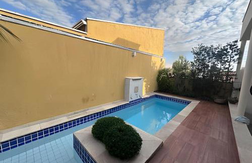 Casa do Rosa - Piscina Aquecida - Churrasqueira - 8 pessoas - SJBV - Foto 22