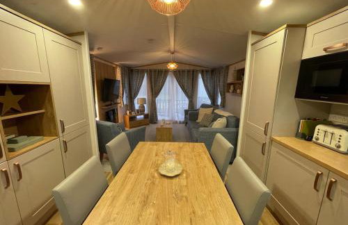 Beautiful home in Away Resorts, St Helens - Photo 17