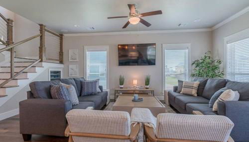 Stunning beach house just a short walk to beach - Foto 4