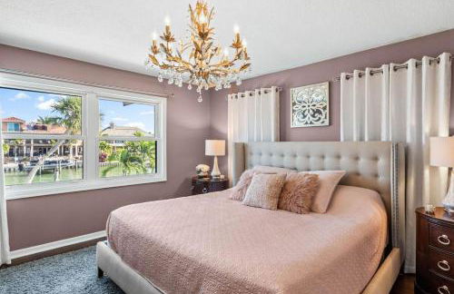 Peaceful Haven Waterfront Home Tierra Verde - Foto 10