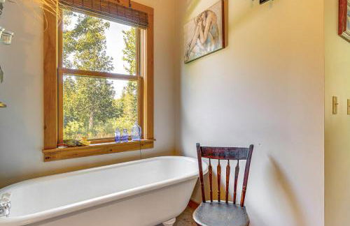 Greensboro Home with Porch and Countryside Views! - Foto 17