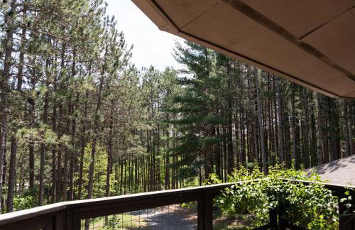 New Beautifully Updated Home with Gameroom! - Foto 54