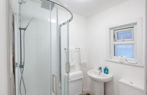 5 Bed - 2 Bath - Ideal for Work Crews - Foto 29