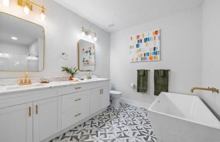 Mid-Century Modern Retreat by Coffee, Food + Shops - Foto 3