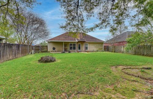 Baton Rouge Retreat with Patio, Grill and Fire Pit! - Foto 23