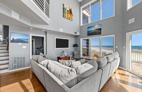 Oceanfront Galveston Beach House Steps to Sand! - Foto 5