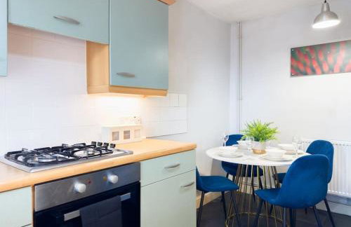 Last-Minute Specials l Modern 2 Double Bed Apartment for 5 Guests l Hofin Stays Short Lets & Serviced Accommodation - Foto 41