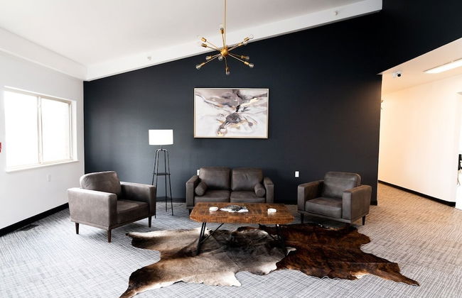 Conestoga Quarters - Photo 4