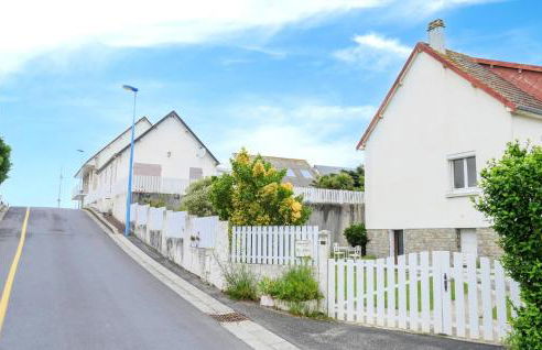 Awesome Apartment In Pirou With Wifi - Foto 28