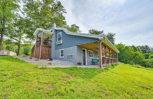 6 Mi to Lake Liberty Pet-Friendly Home with Yard - Foto 25