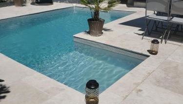 Annecy poisy Studio a 9 minutes du lac Annecy avec piscine privée - Photo 3, sunbed