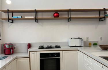 Búzios casa pé na areia em condomínio beira mar - Foto 7