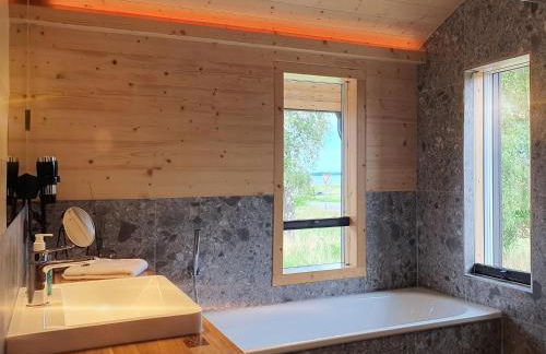 Werder Chalet -- COZYKOJE -- Ostsee Strand 150m I Sauna I eKamin I Tiny House mit Meerblick I 2 Pers und Kind I by "Meyers am Meer" - Foto 21