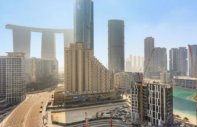 Silkhaus Reflection Tower - Photo 48