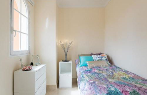 Beautiful Flat with heated pool near the beach - Foto 10