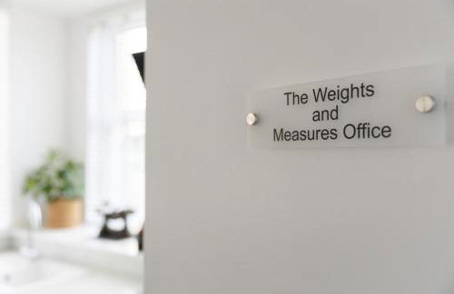 The Weights and Measures Office - Foto 9
