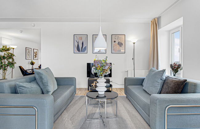 Two-bedrooms Apartment With Amazing View and Sunny Balcony Next to Royal Arena - Foto 1