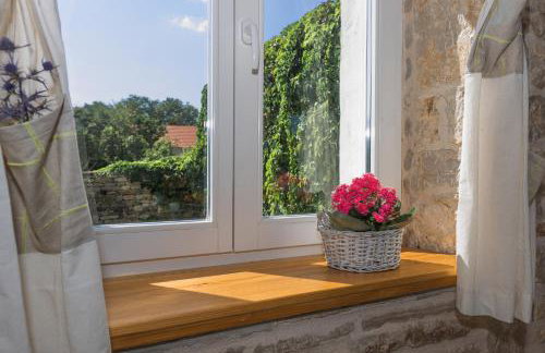 Holiday home Ana with pool national park krka - Foto 4