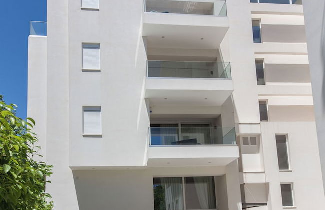 Marousi 2 Bd Luxury Living w Shared Pool - Foto 48
